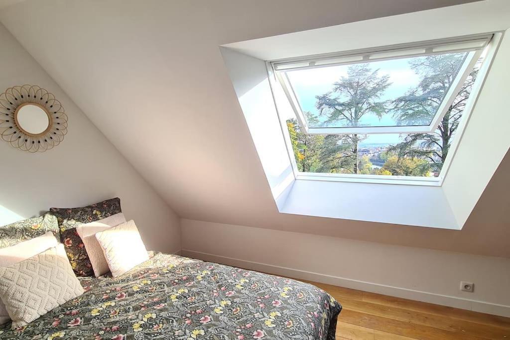 Loft Les Deux Cedres Avec Vue Panoramique Apartment Charleville-Mezieres Luaran gambar