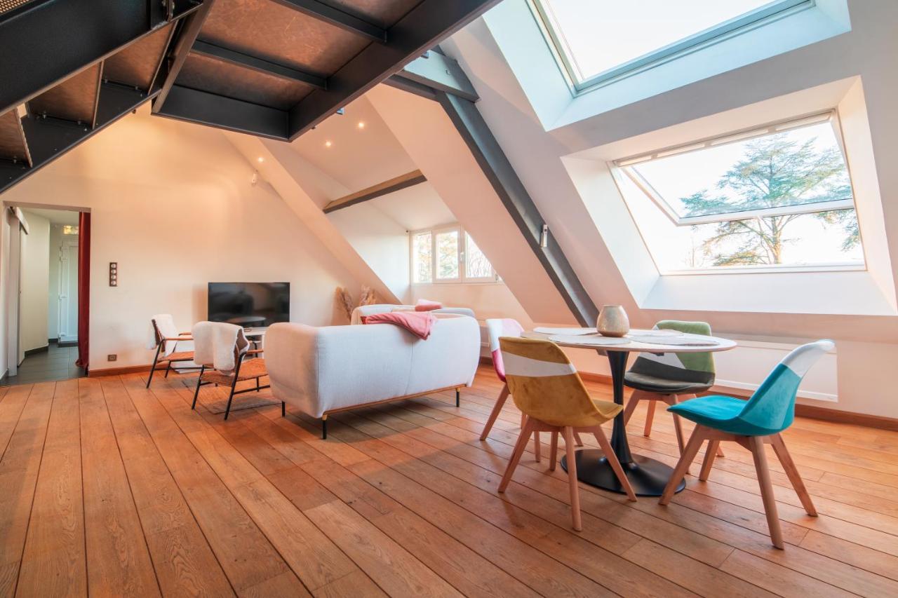 Loft Les Deux Cedres Avec Vue Panoramique Apartment Charleville-Mezieres Luaran gambar